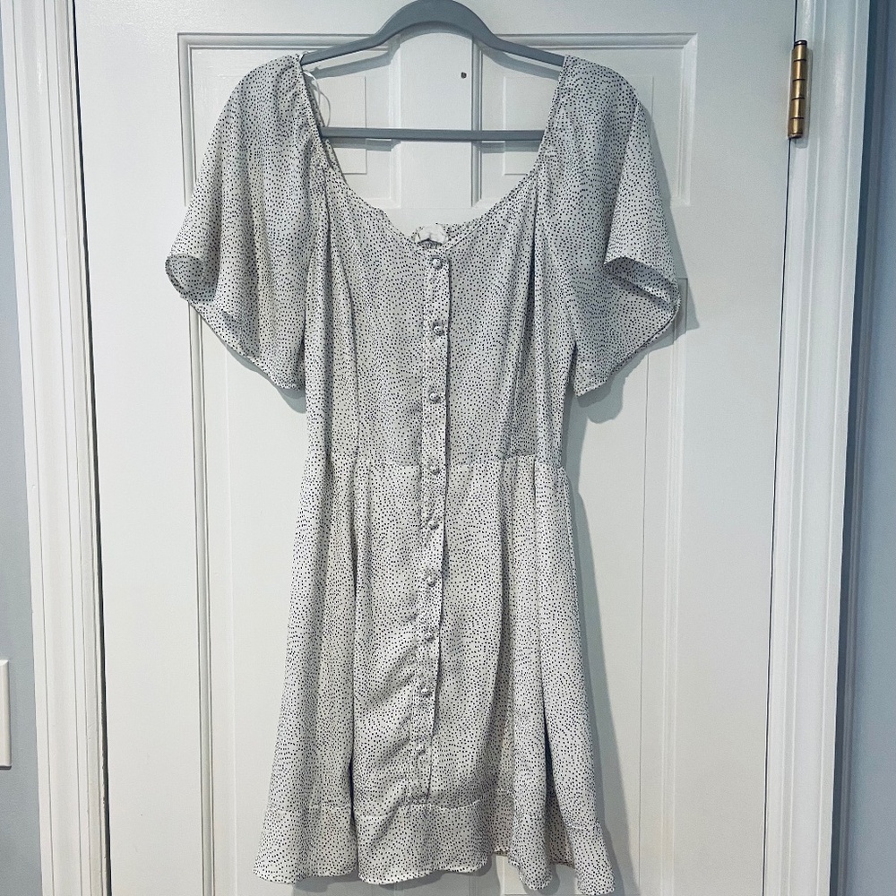 Sienna Sky White and Black Speckled Mini Dress